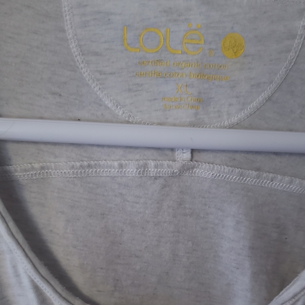 Light gray mid sleeve